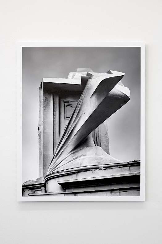 michaelreisch_trust-in-those-who-supposedly-know-hanna_2024_50x40cm_inkjet-print-tecco-mu300plus-semiglossy_mounted-on-aluco.jpg